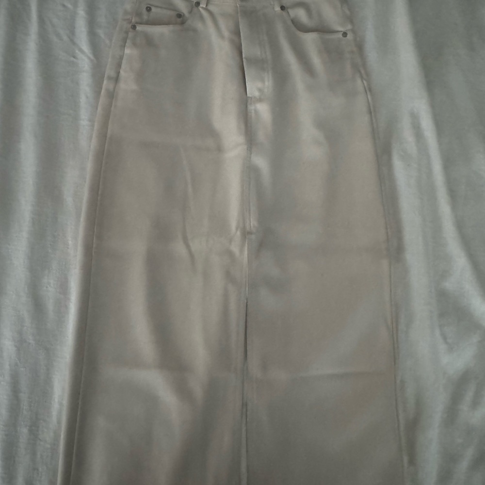 Zara Faux leather skirt w/front slit